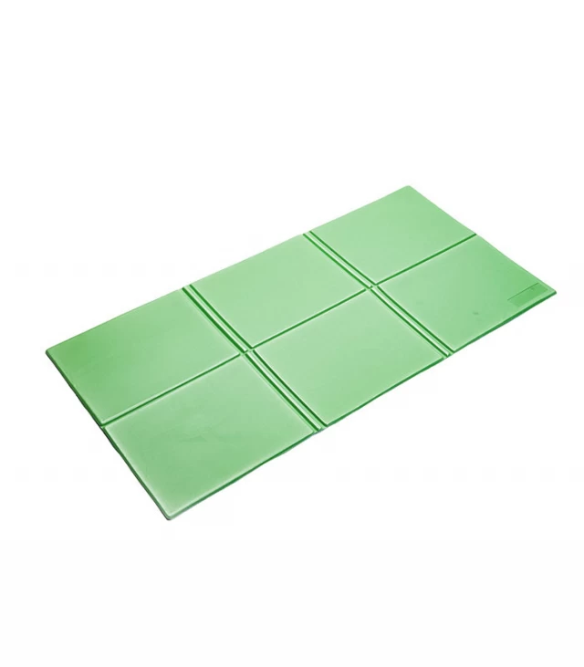 green 6 folding exercise mat