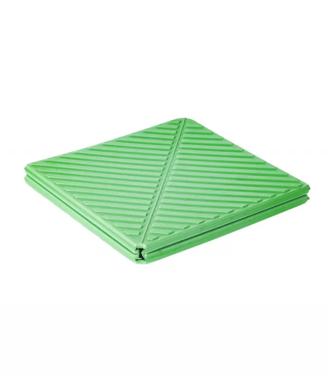 green 6 folding exercise mat